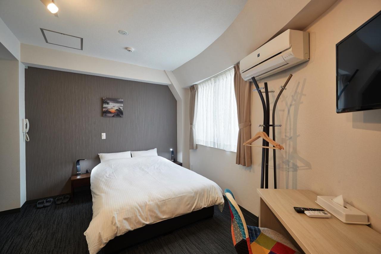 Hotel Wave Naha Exterior foto
